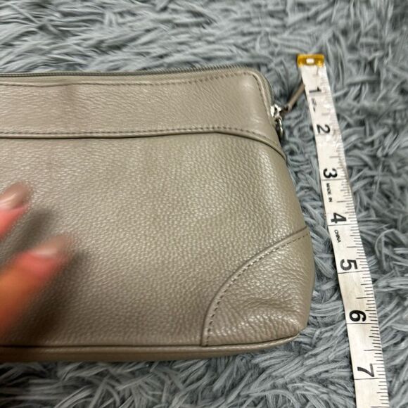 SafeKeeper Grey Wristlet - Picture 9 of 9